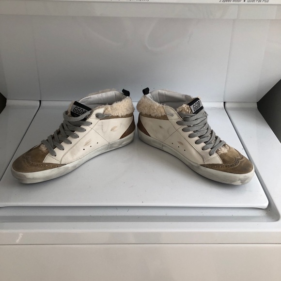 SOLD - Golden Goose shearling midstars - Picture 6 of 10